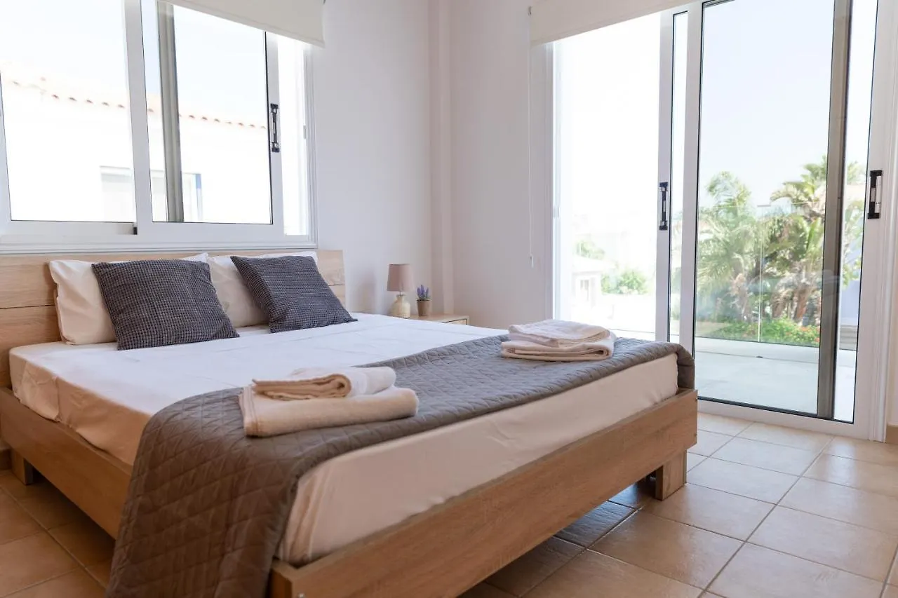 Agia Thekla Villa Ekaterina 4 bdrm Aya Napa